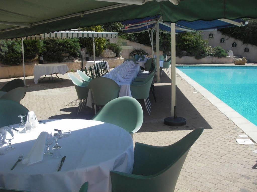 Le Cesar Hotel Plan-de-Cuques Restaurant photo